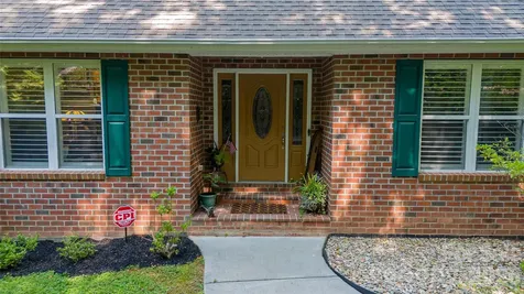 1518 Southpointe Drive Morganton NC 28655