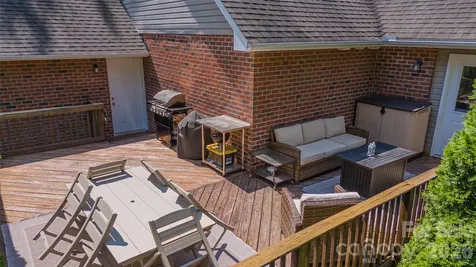 1518 Southpointe Drive Morganton NC 28655