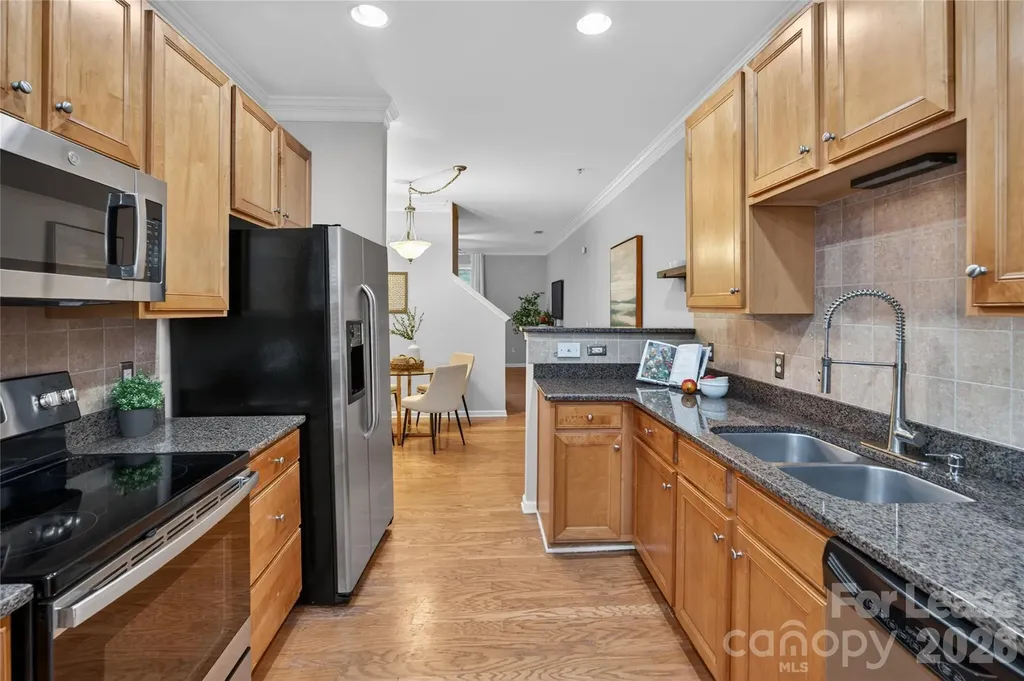 1508 Walnut View Drive Charlotte NC 28208