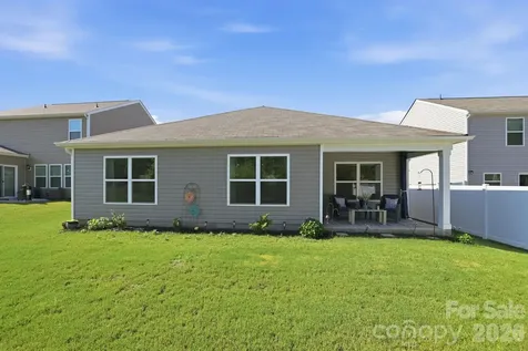 585 N Sparkleberry Street Chester SC 29706