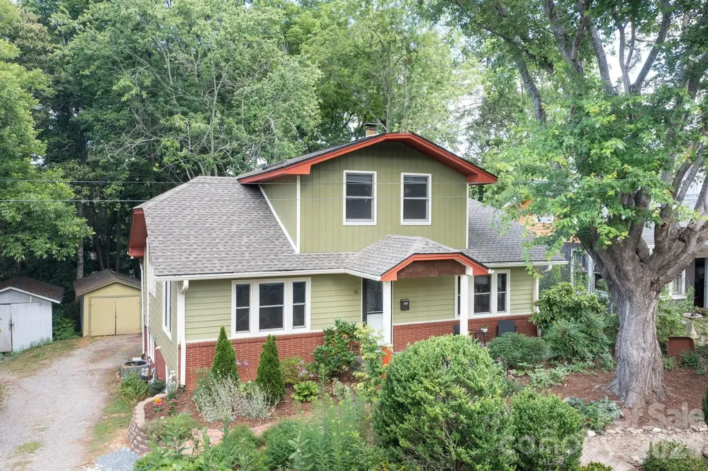 15 Westgate Road Asheville NC 28806