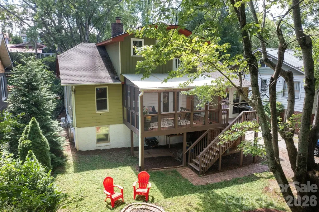15 Westgate Road Asheville NC 28806