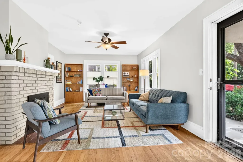 15 Westgate Road Asheville NC 28806