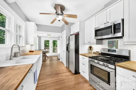 15 Westgate Road Asheville NC 28806