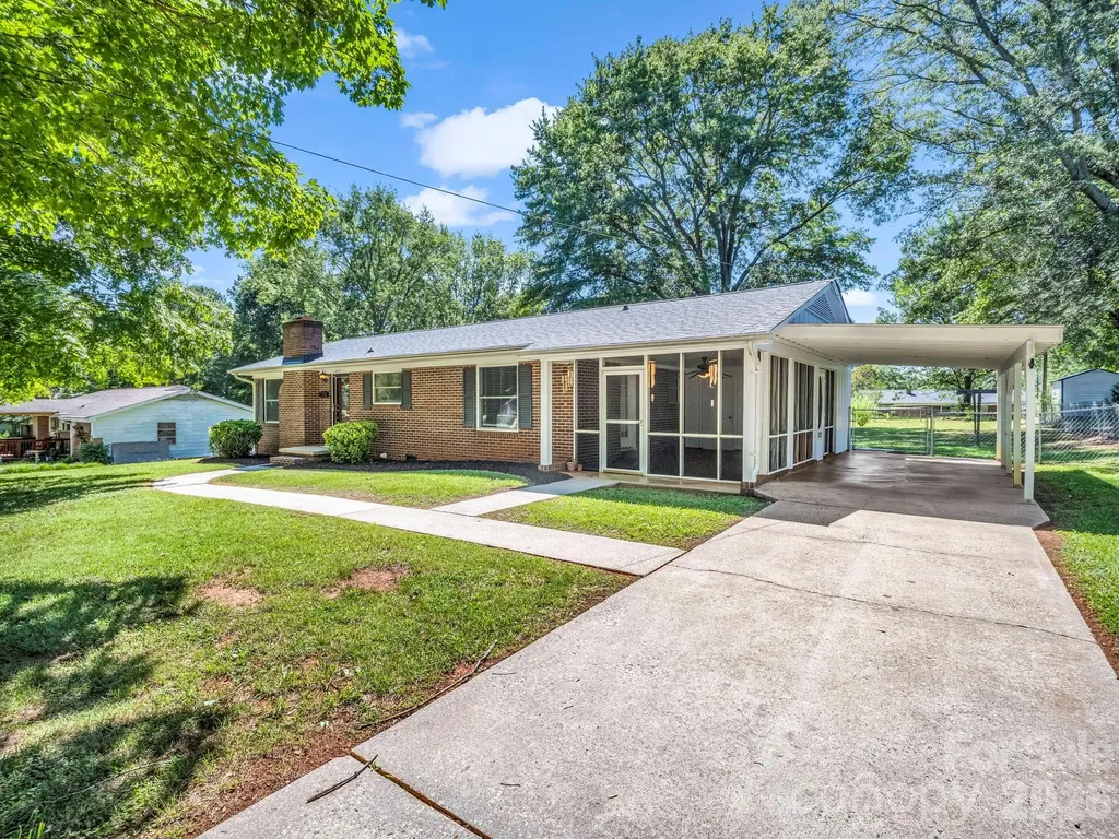 255 Smith Grove Road Forest City NC 28043
