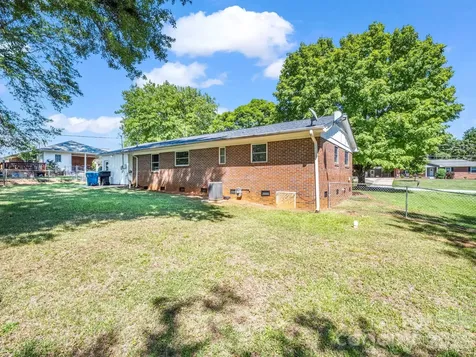 255 Smith Grove Road Forest City NC 28043