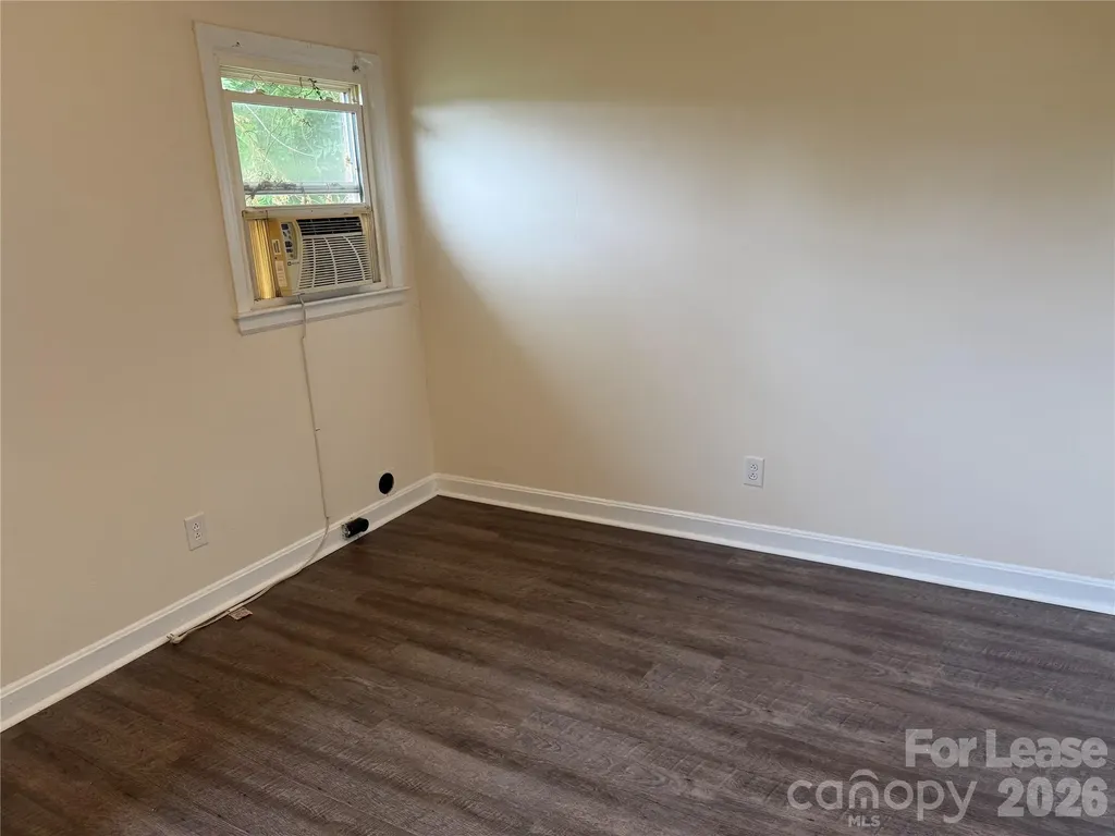 1520 Effingham Road Charlotte NC 28208