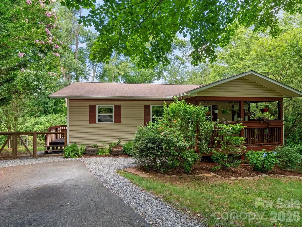 22 Wilson Creek Drive Asheville NC 28803