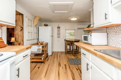 284 Grady Winkler Road Boone NC 28607