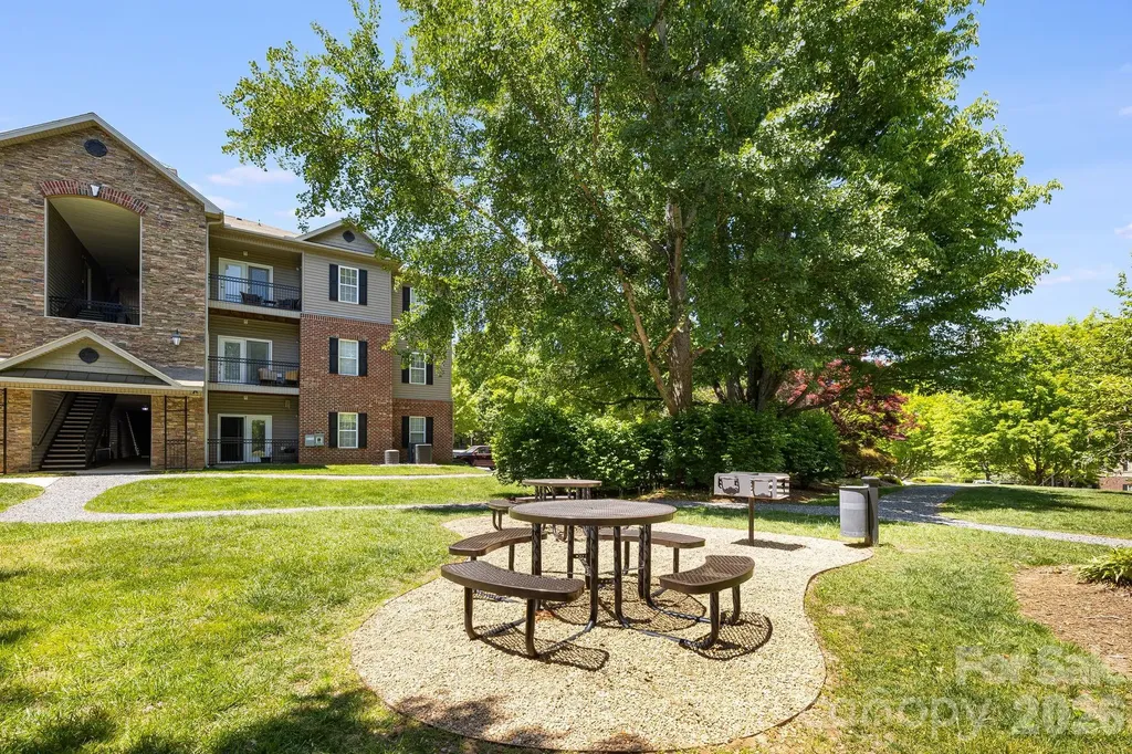 111 Appeldoorn Circle Asheville NC 28803