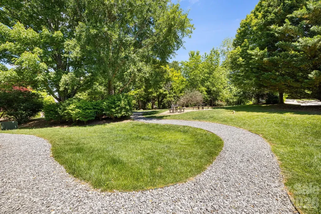 111 Appeldoorn Circle Asheville NC 28803