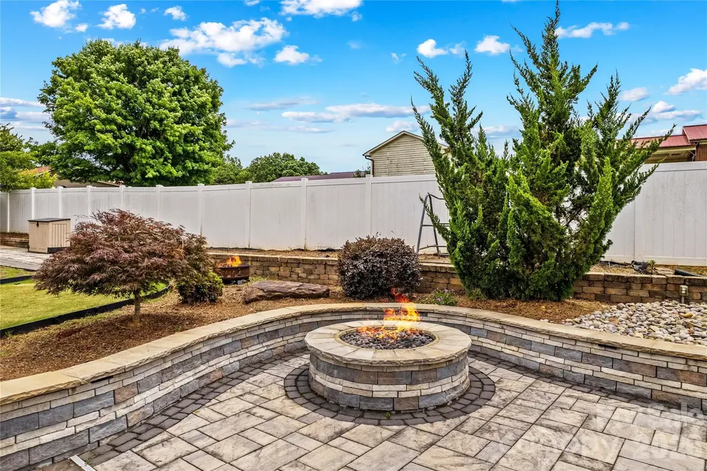 101 Ruby Lane Maiden NC 28650