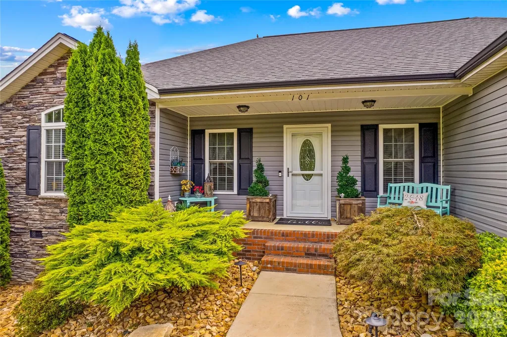 101 Ruby Lane Maiden NC 28650