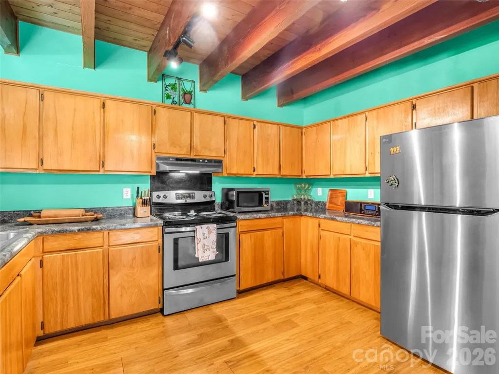 707 Cascade Trail Pisgah Forest NC 28768