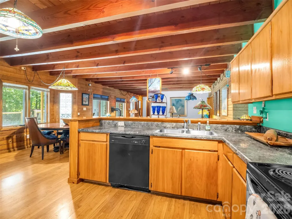 707 Cascade Trail Pisgah Forest NC 28768