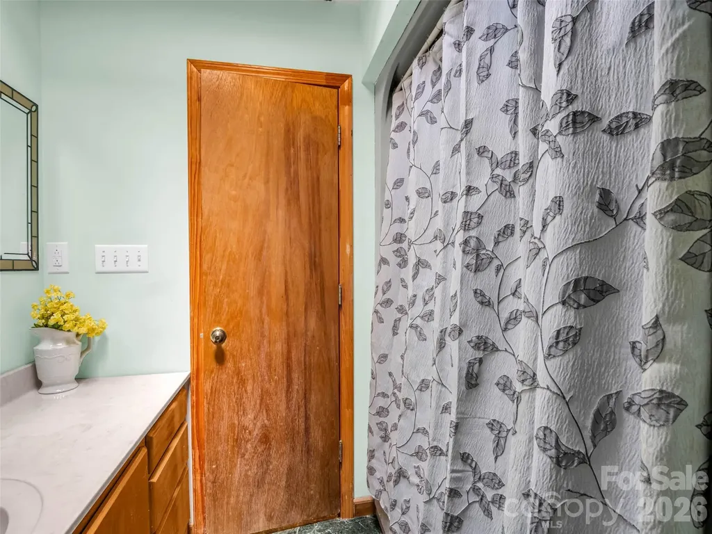 707 Cascade Trail Pisgah Forest NC 28768