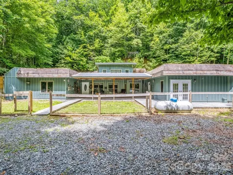 707 Cascade Trail Pisgah Forest NC 28768