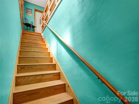 707 Cascade Trail Pisgah Forest NC 28768