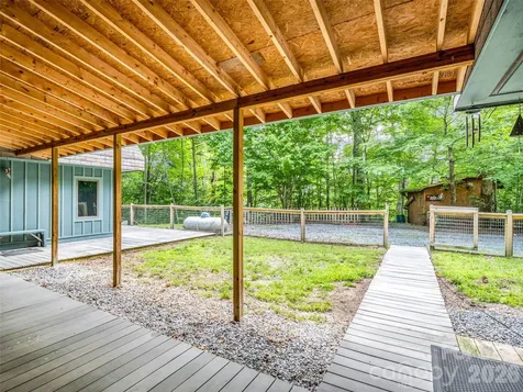 707 Cascade Trail Pisgah Forest NC 28768