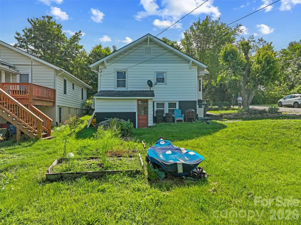 2 Pelzer Street Asheville NC 28804