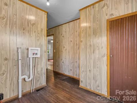 2 Pelzer Street Asheville NC 28804