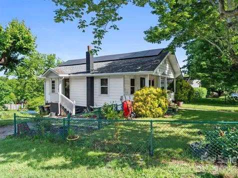 2 Pelzer Street Asheville NC 28804