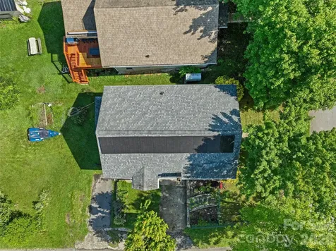 2 Pelzer Street Asheville NC 28804