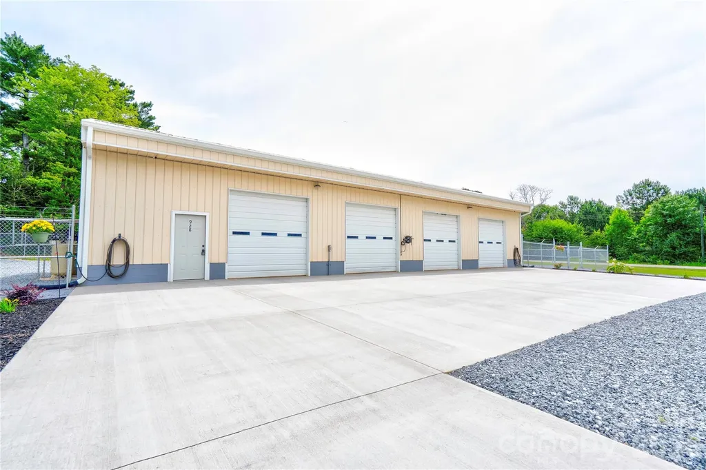 928 S Battleground Avenue Kings Mountain NC 28086