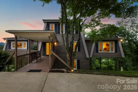 16 Audubon Drive Asheville NC 28804