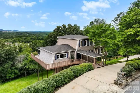 16 Audubon Drive Asheville NC 28804