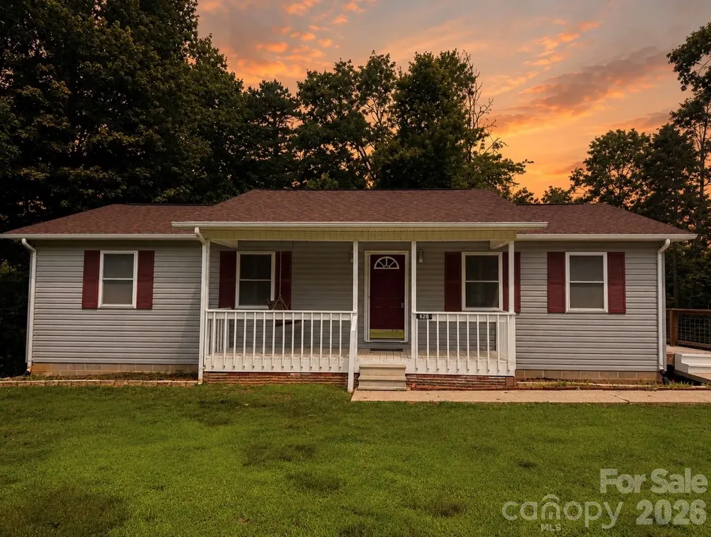 628 Hidden View Loop Marion NC 28752