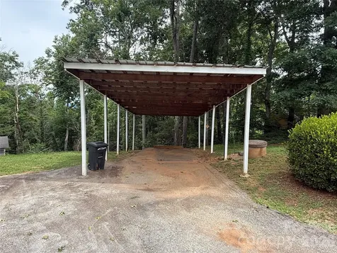 628 Hidden View Loop Marion NC 28752