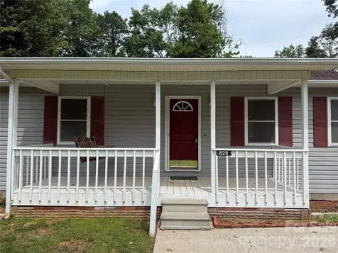 628 Hidden View Loop Marion NC 28752