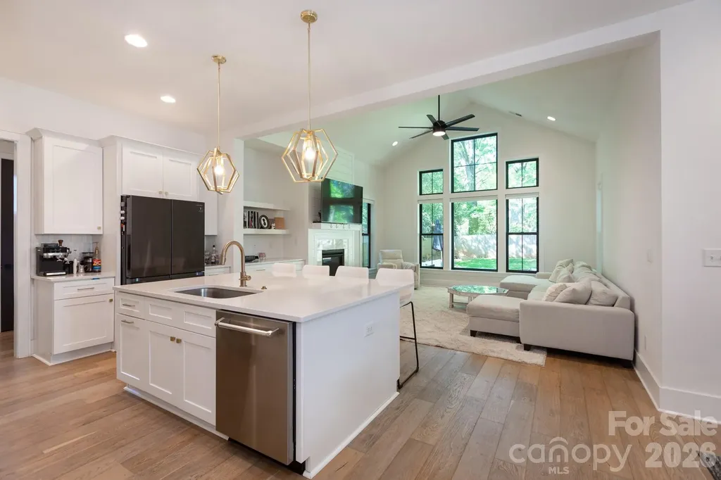 2629 Elon Street Charlotte NC 28208