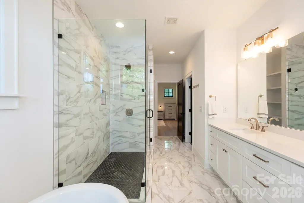 2629 Elon Street Charlotte NC 28208