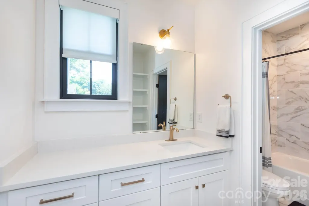 2629 Elon Street Charlotte NC 28208