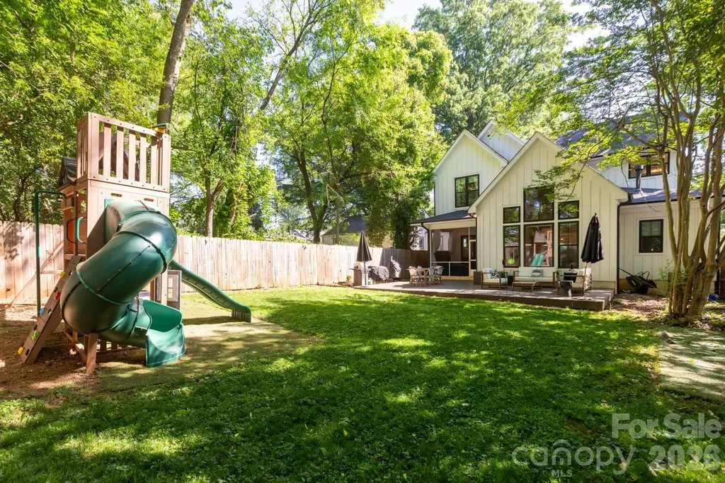 2629 Elon Street Charlotte NC 28208