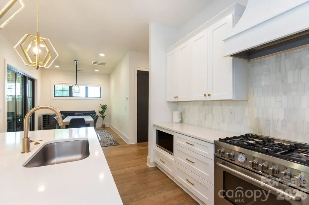 2629 Elon Street Charlotte NC 28208