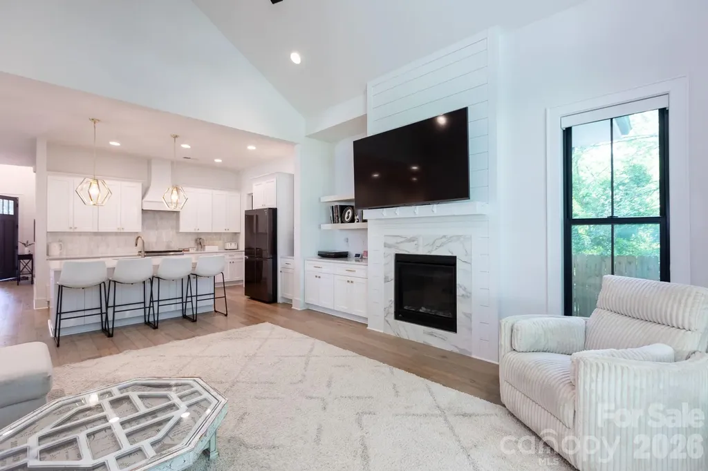 2629 Elon Street Charlotte NC 28208