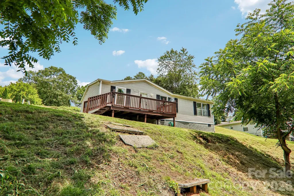 85 Star Flower Road Alexander NC 28701