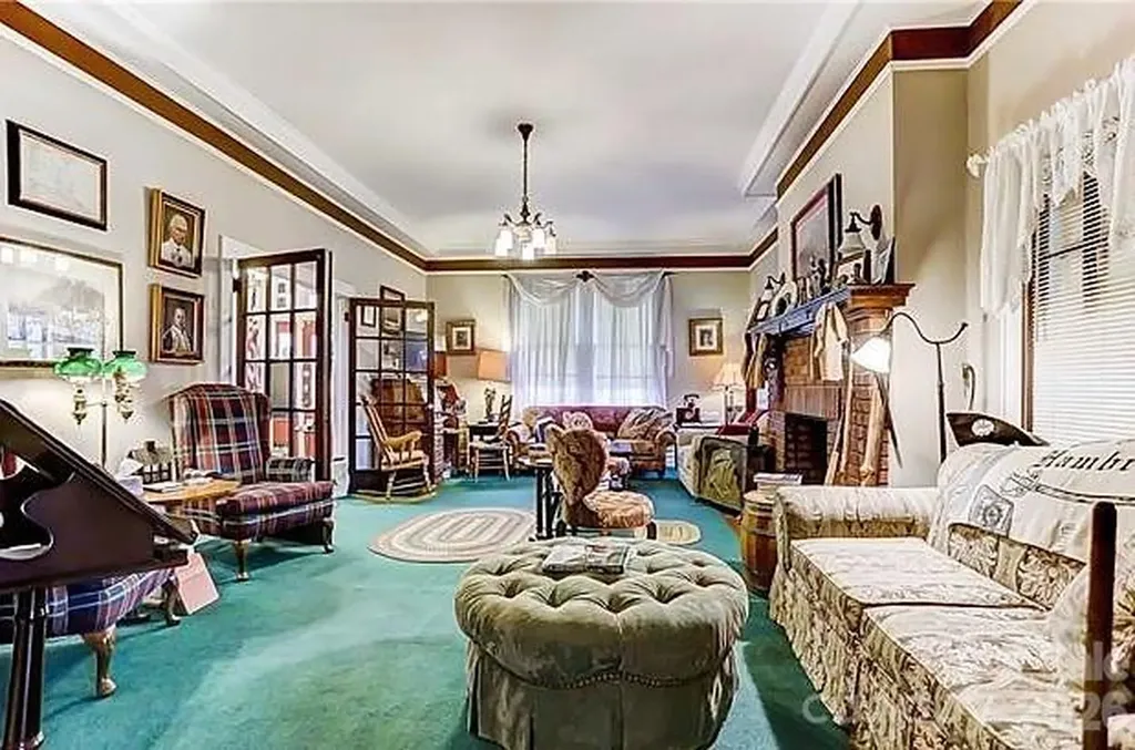 301 Cleveland Avenue Grover NC 28073