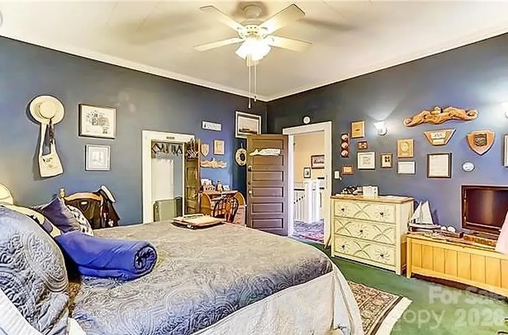 301 Cleveland Avenue Grover NC 28073
