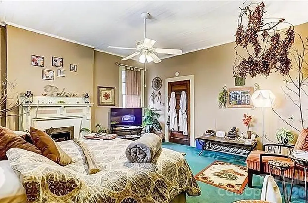 301 Cleveland Avenue Grover NC 28073