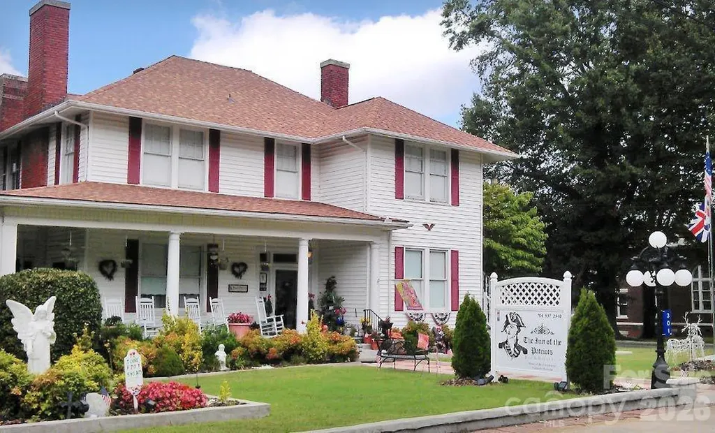 301 Cleveland Avenue Grover NC 28073