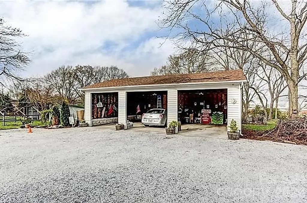 301 Cleveland Avenue Grover NC 28073