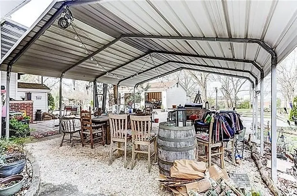 301 Cleveland Avenue Grover NC 28073