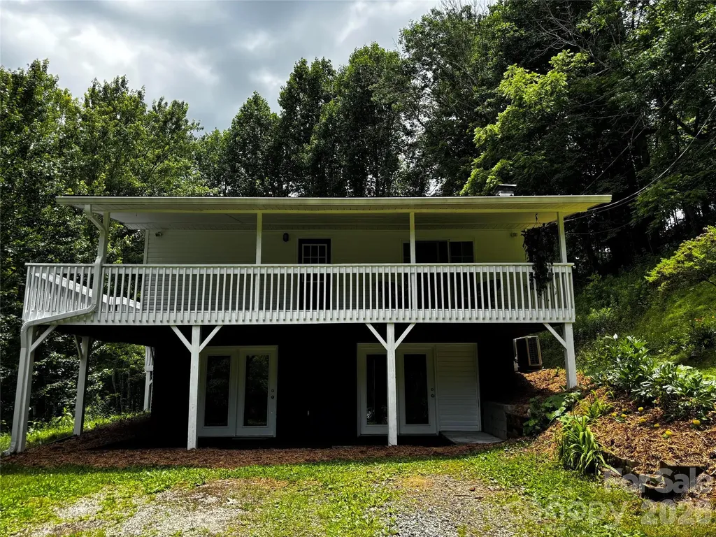 2879 Chandler Creek Road Mars Hill NC 28754