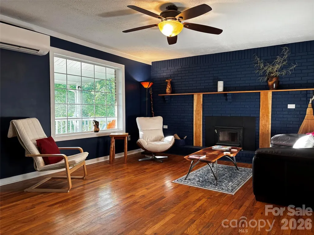 2879 Chandler Creek Road Mars Hill NC 28754