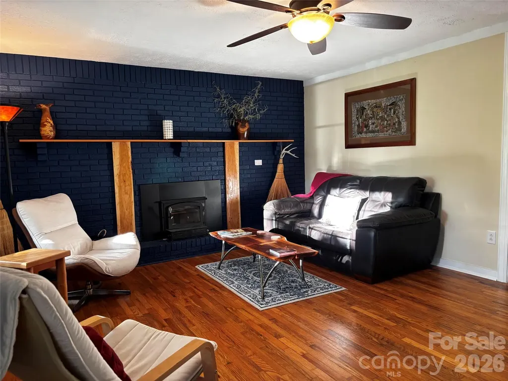 2879 Chandler Creek Road Mars Hill NC 28754