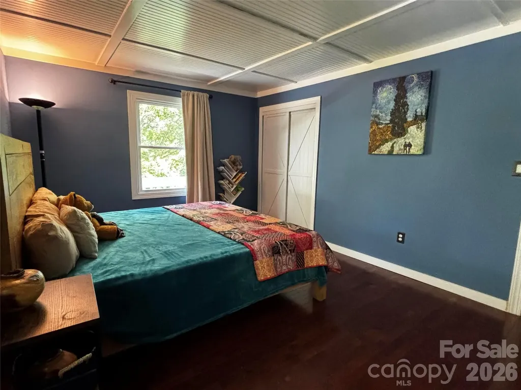 2879 Chandler Creek Road Mars Hill NC 28754